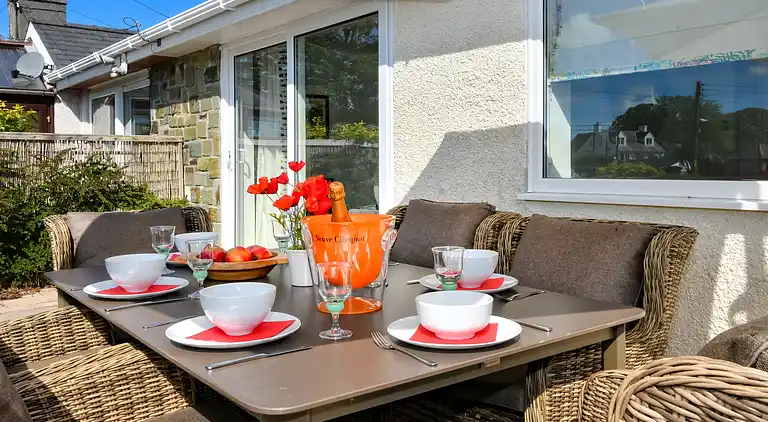 Holiday home in Llanbedrog