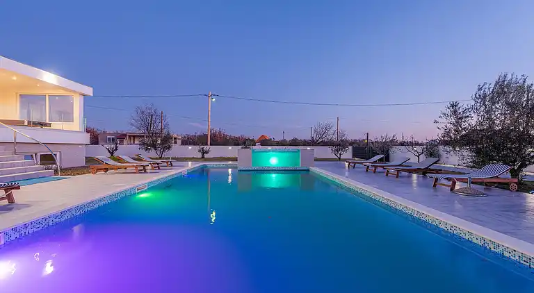 Sommerhus i Zemunik Donji