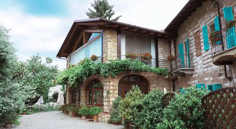 Manor house in Ombra - Ronchiesa