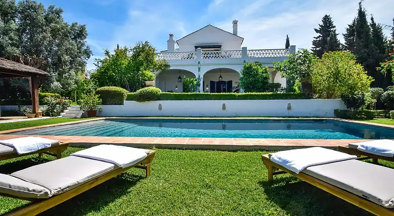 UN OASIS REAL EN ESTILO COLONIAL