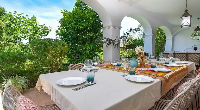 UN OASIS REAL EN ESTILO COLONIAL