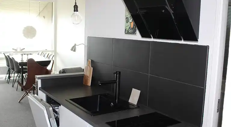 2½ rum,1.våningen m/havsutsikt PLUS