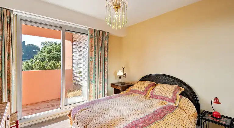 Apartment in Caucade