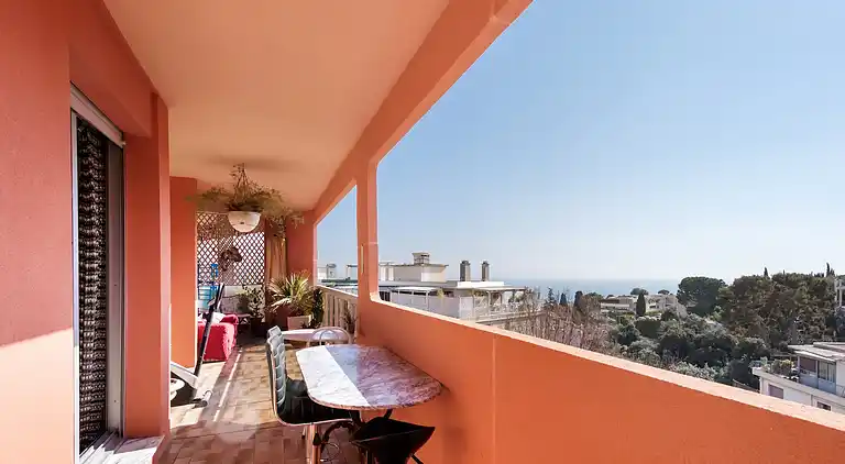 Apartment in Caucade