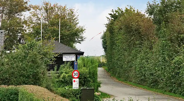 Sommerhus ved Flovt Strand