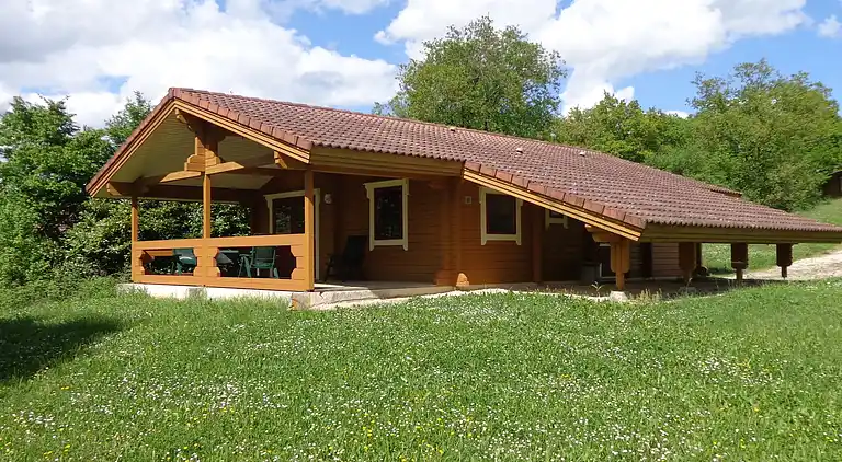 Holiday home in Puy-l'Évêque