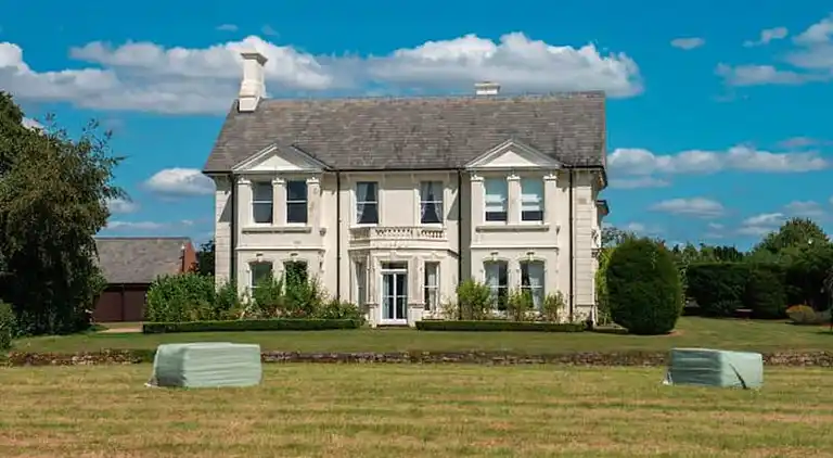 Holiday home in Dunley