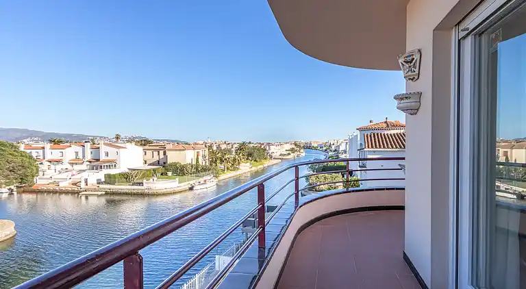 Apartment in Empuriabrava