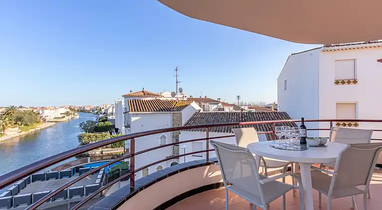 Apartment in Empuriabrava