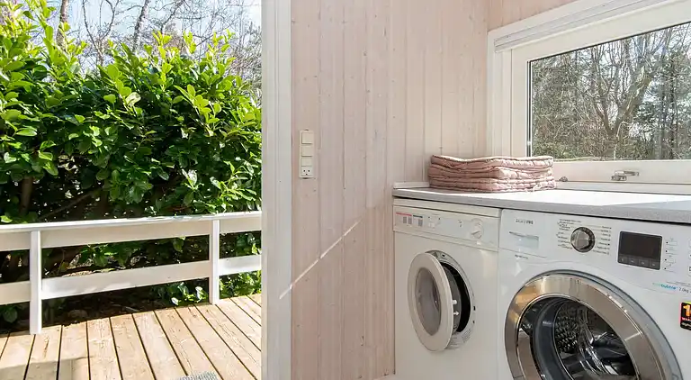 Sommerhus ved Øer Strand