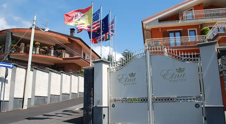 Mansarda Luxury Suite - ETNA ROYAL VIEW