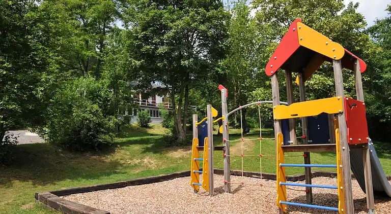 Holiday home in Hastiere