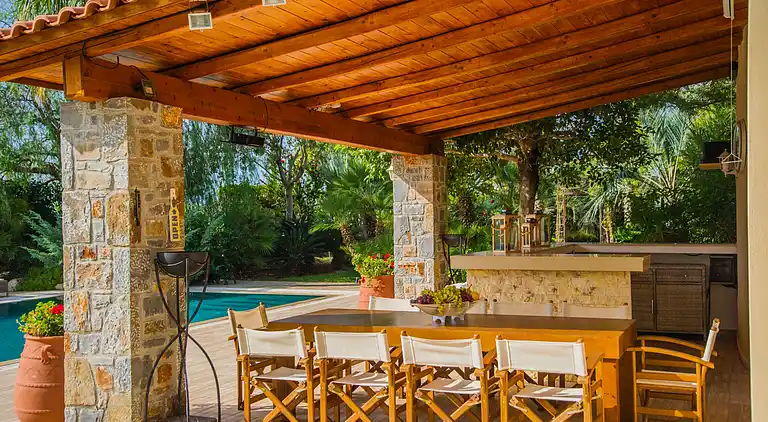 Villa Aphrodite with heated pool and exotic garden