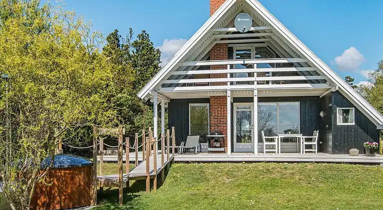 Holiday home in Øer Strand