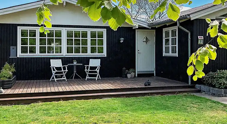 Sommerhus ved Fjellerup Strand