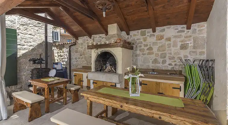 Cottage in Dračevac