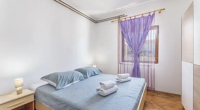 Farm house in Loborika