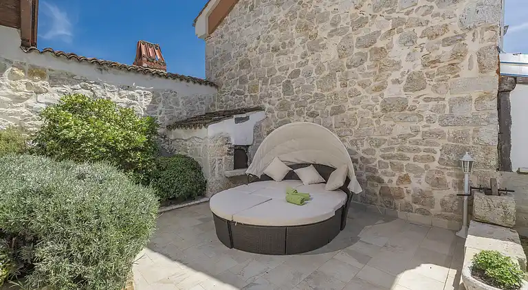 Cottage in Dračevac