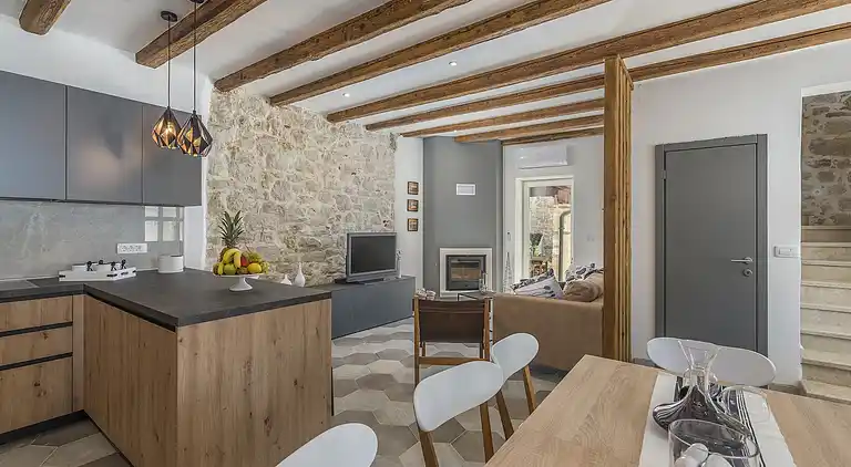 Cottage in Dračevac