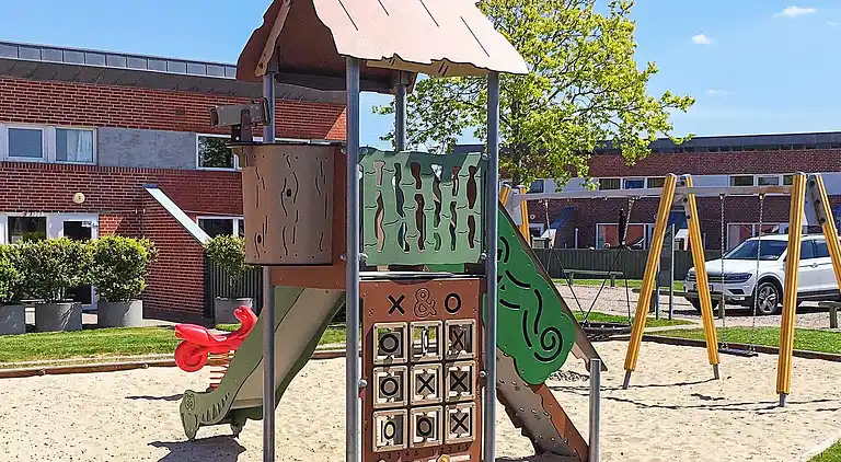 3 rom,2 nivå,Standard