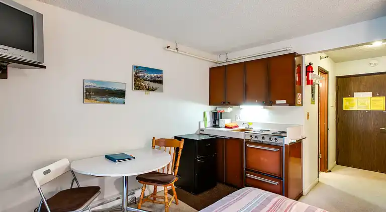 Mt. Baker Lodging Condo #09 - Sleeps 2!