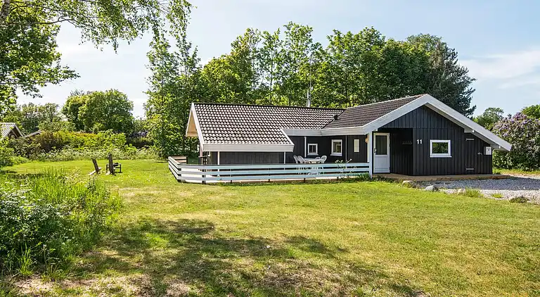 Sommerhus ved Fjellerup Strand