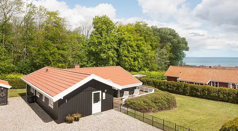 Sommerhus ved Grønninghoved Strand