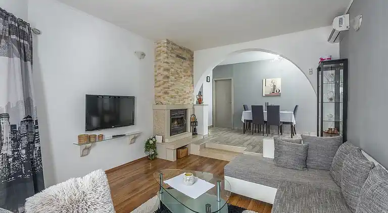 Farm house in Višnjan