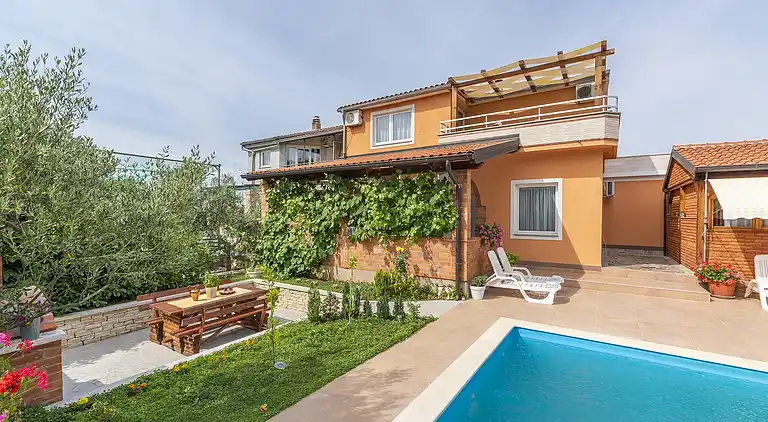 Gårdshus i Višnjan