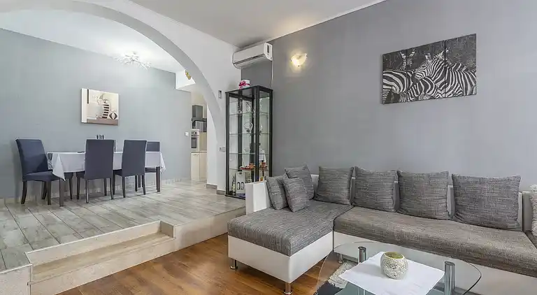 Farm house in Višnjan