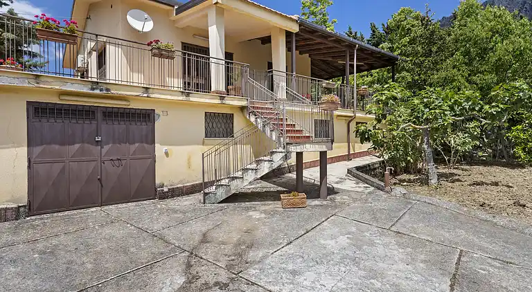 Villa in Giardinello