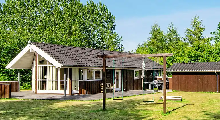 Sommerhus ved Fjellerup Strand