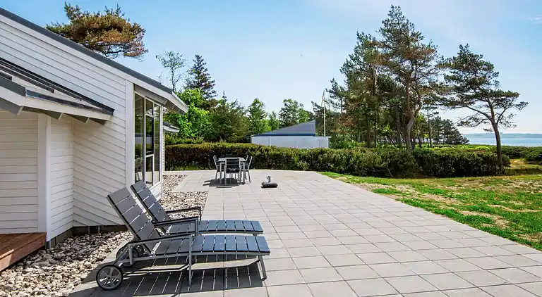 Semesterbostad i Knebel