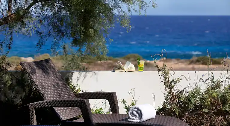 Sea facing 4 bedroom beach Eco house