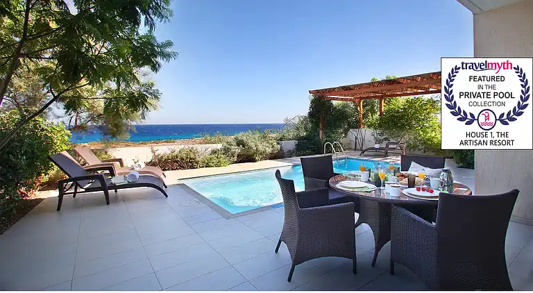 Sea facing 4 bedroom beach Eco house