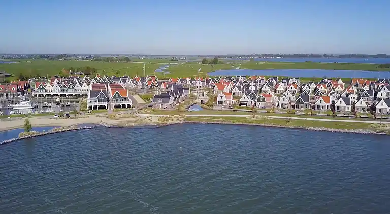 Holiday home in Uitdam