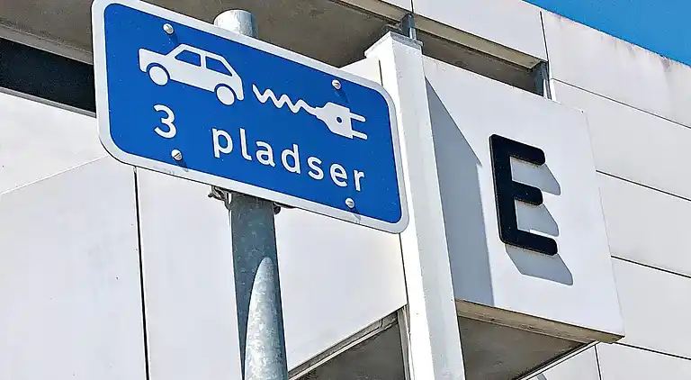 2½ vær. delvist renoveret