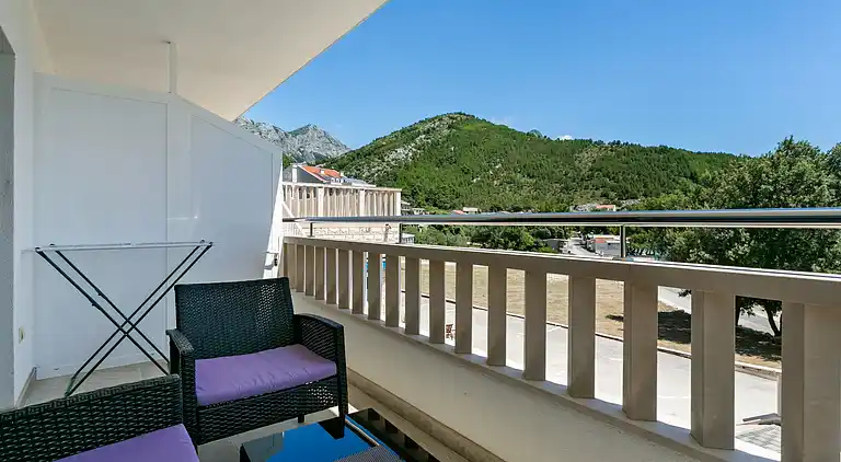 Apartment in Drvenik