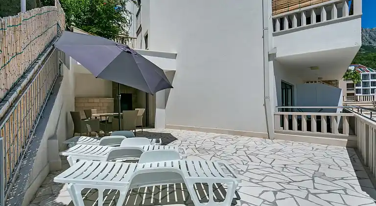 Apartment in Drvenik