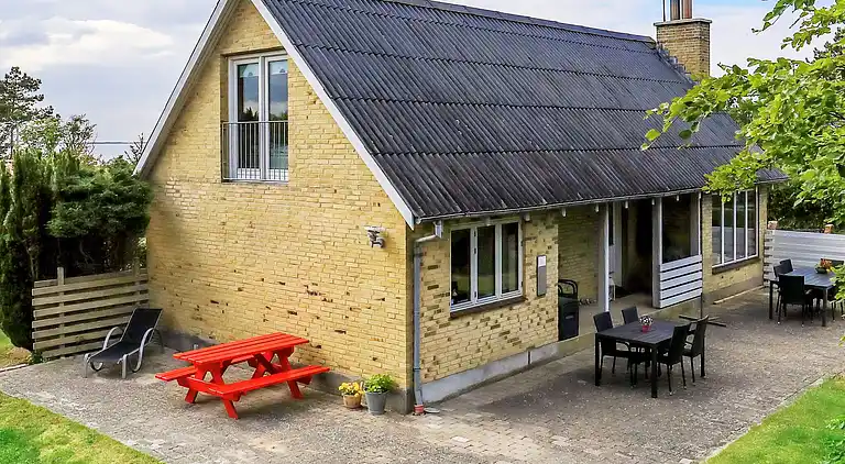 Holiday home in Martofte