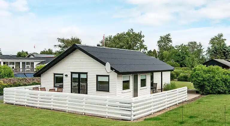 Holiday home in Hejlsminde Strand