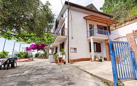 Holiday home mh76408