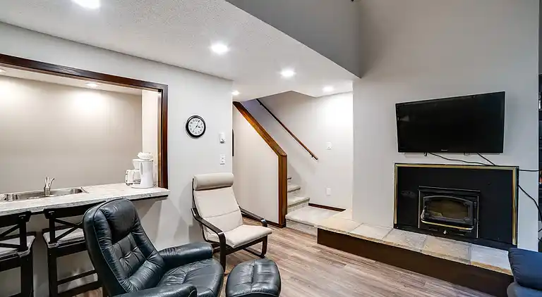 Mt. Baker Lodging Condo #68 - Sleeps 4!