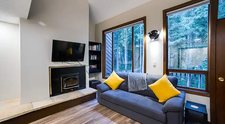 Mt. Baker Lodging Condo #68 - Sleeps 4!