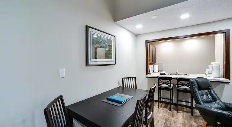 Mt. Baker Lodging Condo #68 - Sleeps 4!