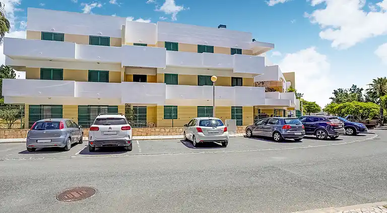 Ferielejlighed i Alhos