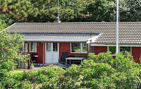 Holiday home in Albuen Strand