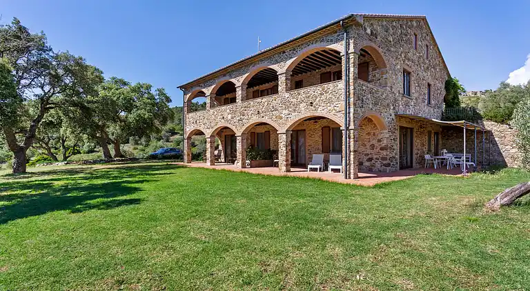 Farm house in Suvereto