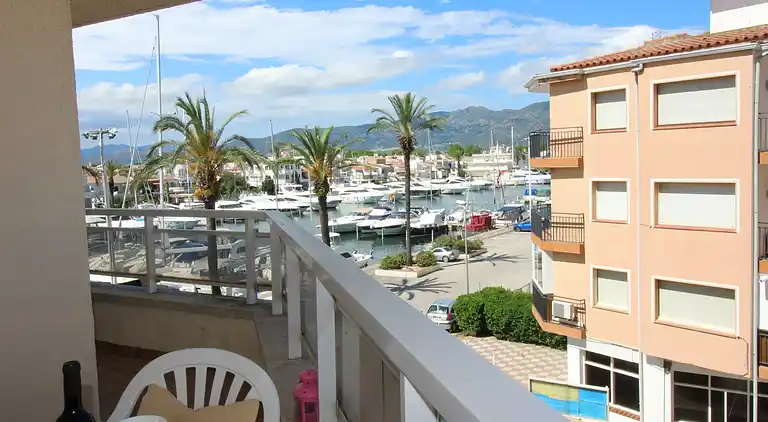 Apartment in Empuriabrava
