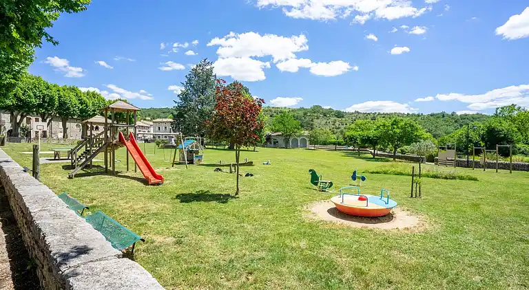 Holiday home in Villeneuve-de-Berg